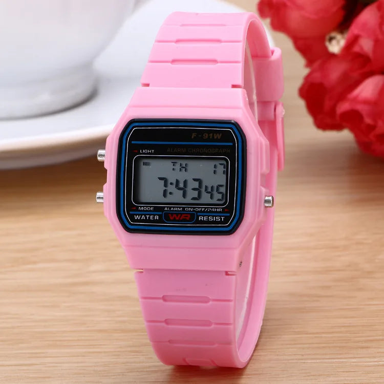 Reloj Digital Retro Palermo